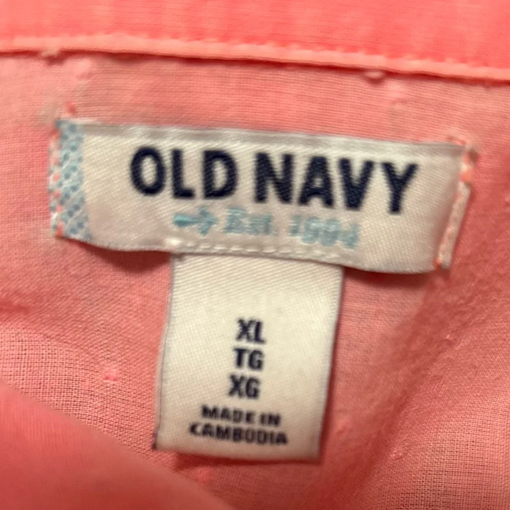 Old navy pinkish orange Swiss dot button shirt blouse size XL - Picture 4 of 4